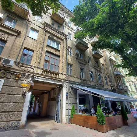 Apartment Sadova Lux Odesa