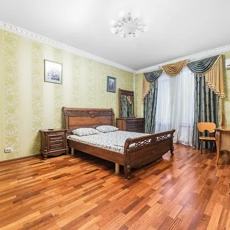 Apartment Sadova Lux *